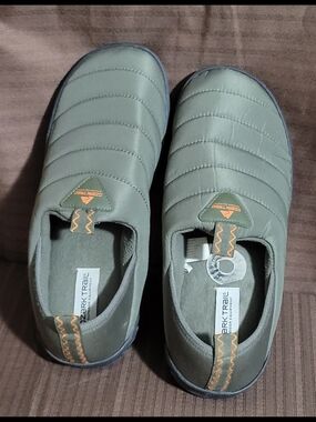 Ozark Trail Men's Olive Slip-On Quilted Comfort Shoes